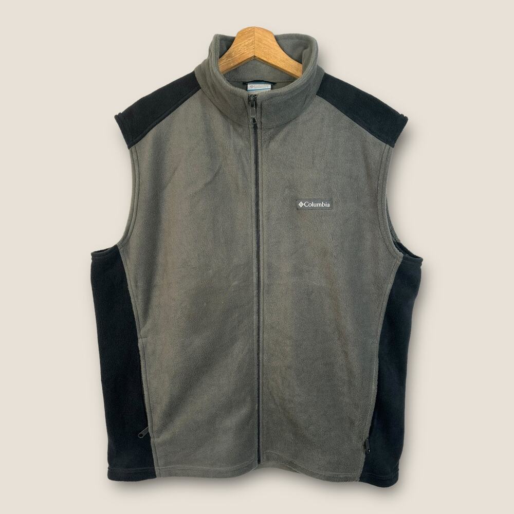 Columbia Mens size Large Steens Mountain Fleece Vest Gray 1639261